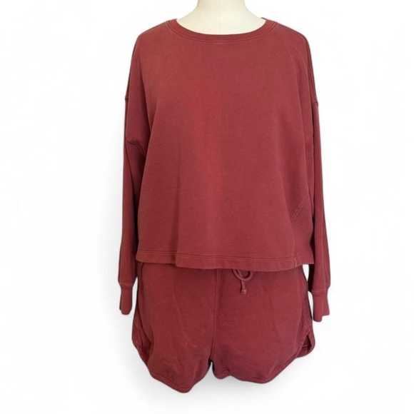 J Crew Sweatshirt / Short Set (size L) 196 - Picture 1 of 6